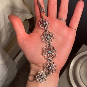 👛Lucky Brand silver bracelet daisy design👛